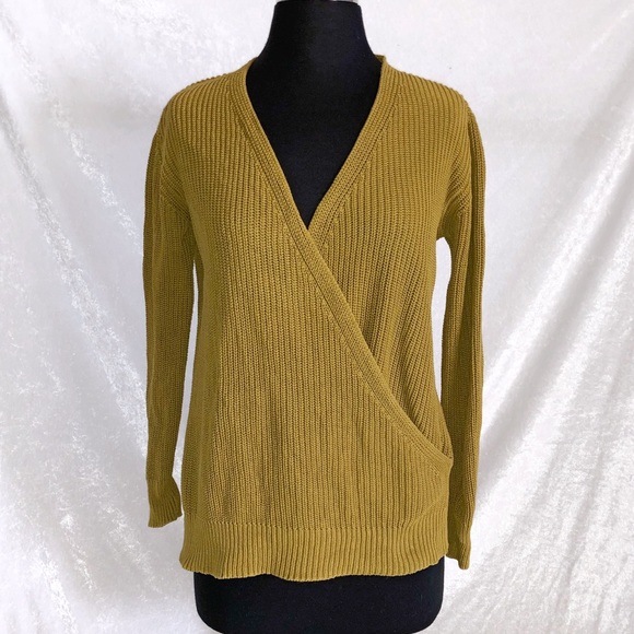 Wrap sweater - Picture 1 of 6